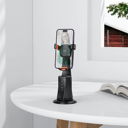 Automatic Face Tracking Selfie Dock