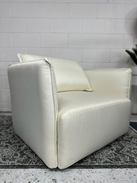 Extra Large Armchair - White
