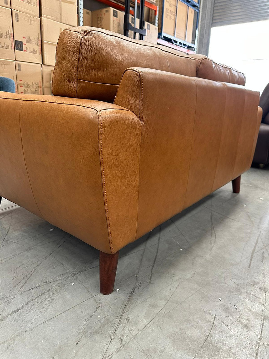 Roberto 2.5 Seat Tan Leather Sofa