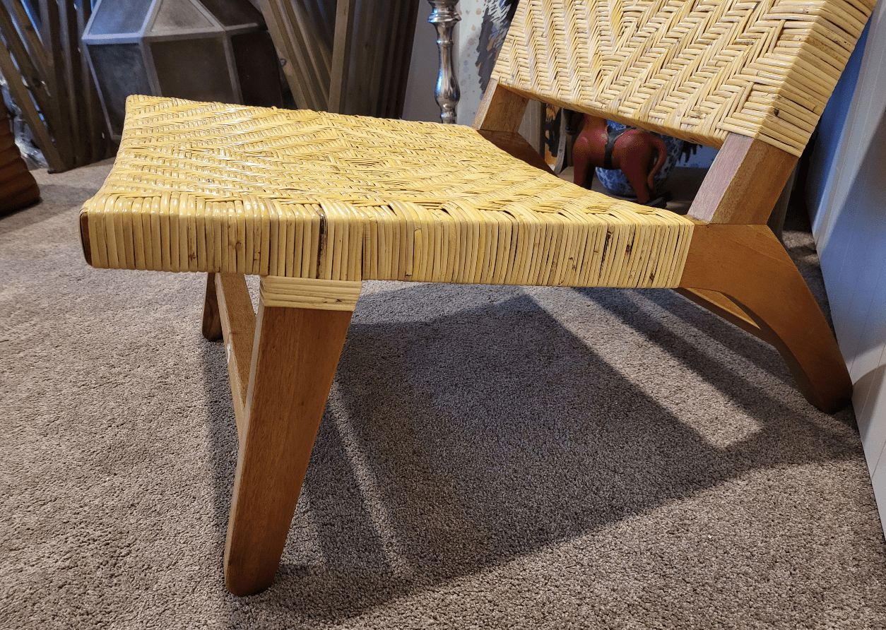 BroDeals Arm Chairs, Recliners & Sleeper Chairs Casual Chair - Teak & Rattan