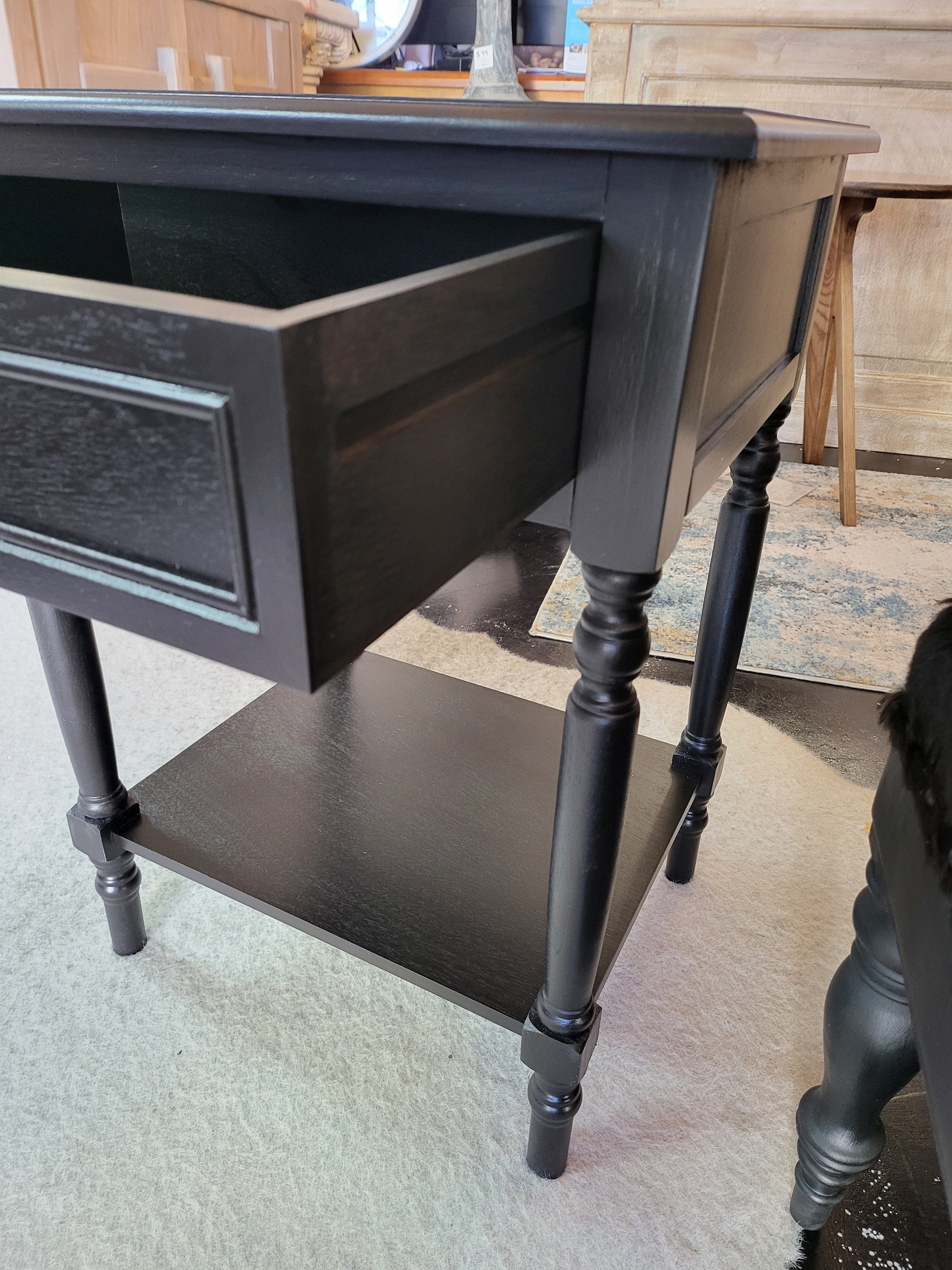 BroDeals Bedside Table Cando Accent Bedside Table