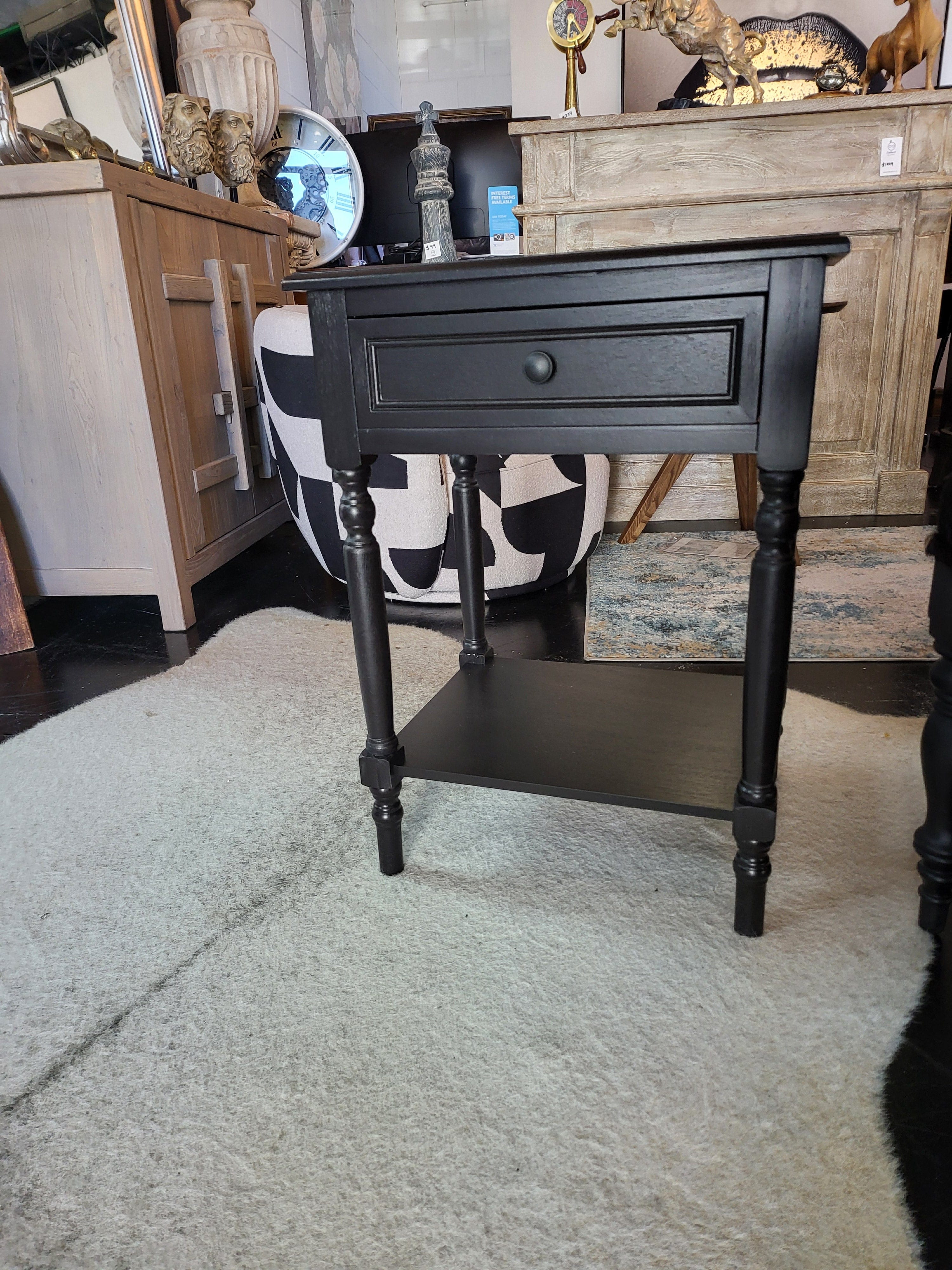 BroDeals Bedside Table Cando Accent Bedside Table