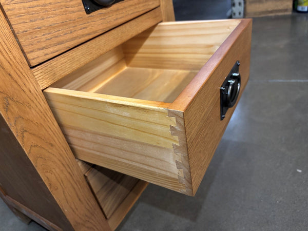 BroDeals Bedside Table Oak 3 Drawer Bedside Table