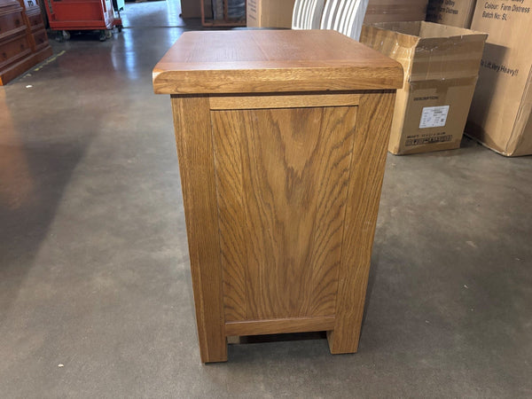 BroDeals Bedside Table Oak 3 Drawer Bedside Table