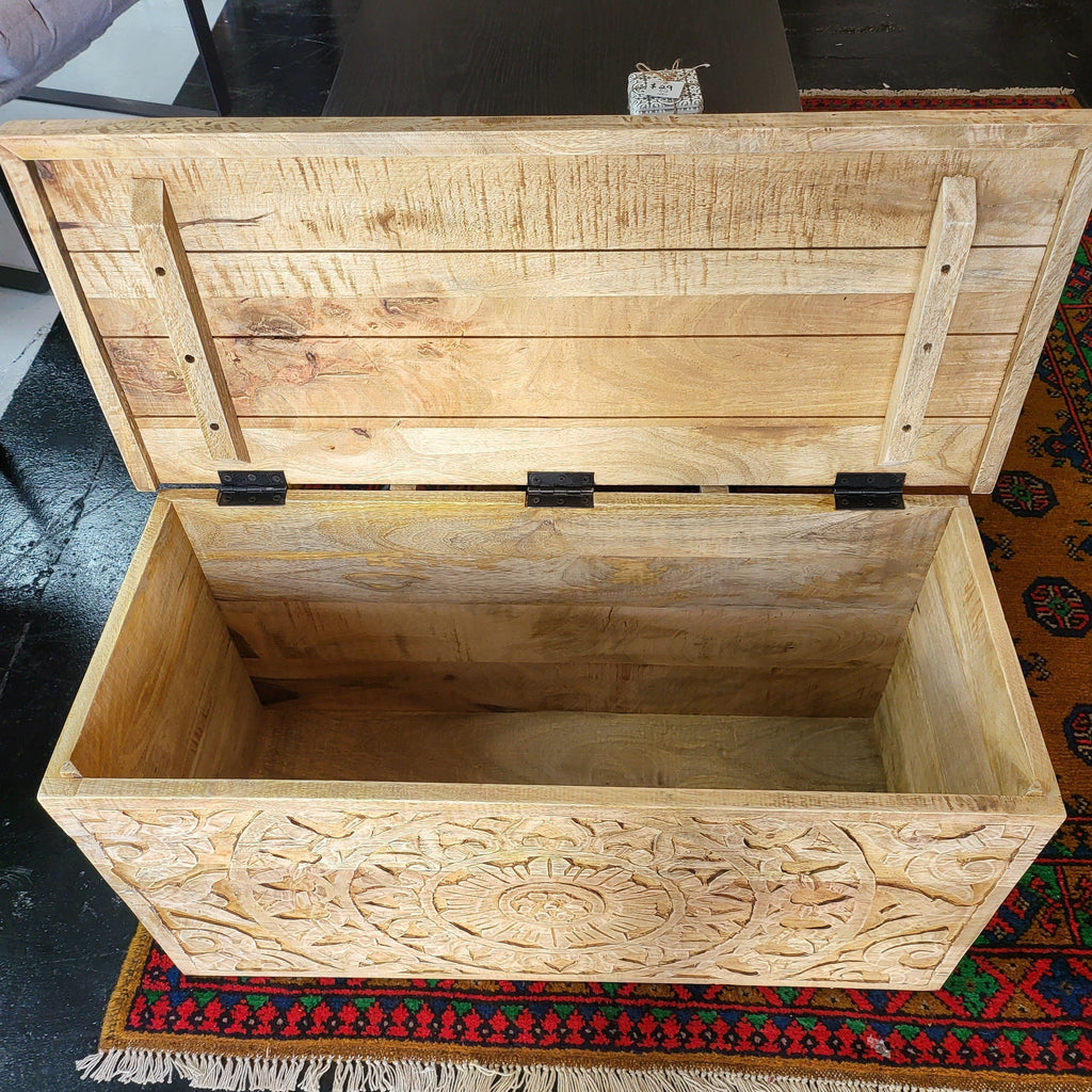 BroDeals Blanket Chest Carved Wooden Trunk