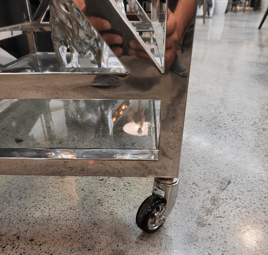 BroDeals Table & Bar Stools Bar Table